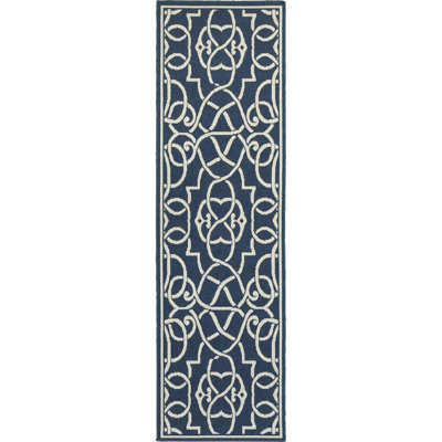 Deltana Power Loom Geometric Indoor / Outdoor Rug
