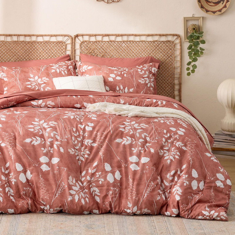Bedsure Bed in a Bag - Reversible Floral & Plant Pattern Printed with Comforters, Sheets, Pillowcases & Shams, 89GSM