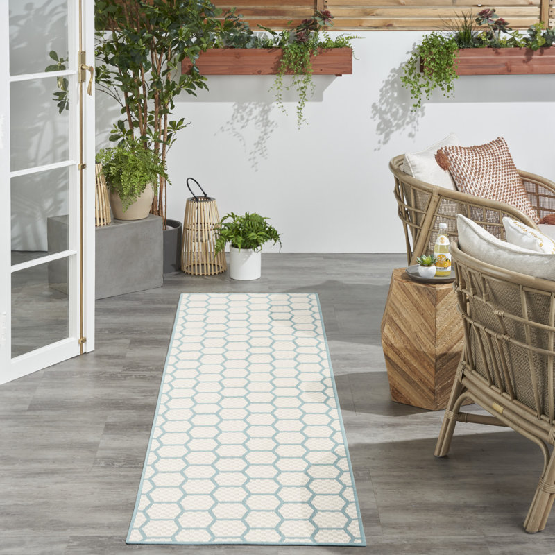 Kyee Geometric Reversible Indoor / Outdoor Area Rug in Aqua, Runner 2'2" x 8'