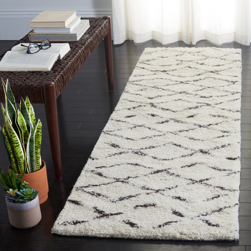 Tapis géométrique en laine et coton touffeté à la main Powell, Tapis de couloir 2 pi 3 po x 8 pi