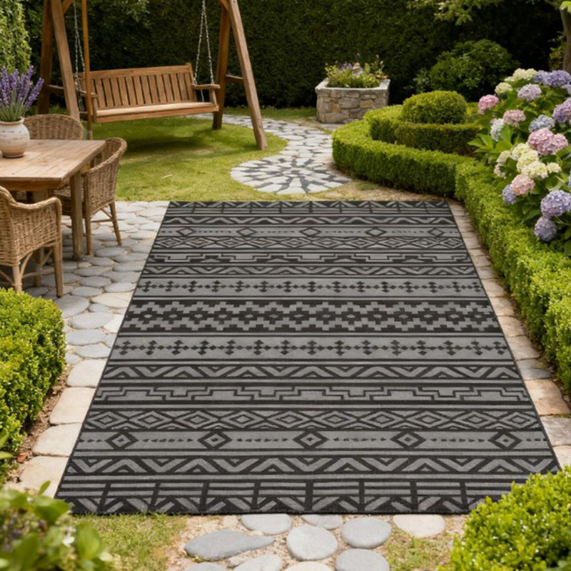 Reversible Outdoor Rug, Black/Gray, Rectangle 6' x 9'