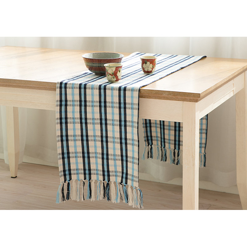 Chemin de table bleu-blanc, 59 po x 0,25 po