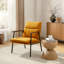 Fauteuil d'appoint rembourré en tissu avec structure en métal et accoudoirs en bois-119338415