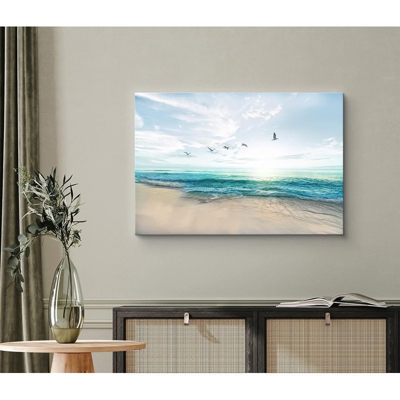«Coastal Beach Peaceful Sunny Beach Day with Birds In Sky Nature Wilderness», reproduction sur toile