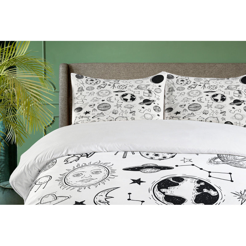 No Duvet Cover, California King Duvet Cover + 2 Standard Shams