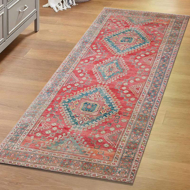 Chic Bohemian Style Soft Pile Rug with Intricate Floral and Geometric Design Perfect for Adding Warmth and Comfort to Your Home