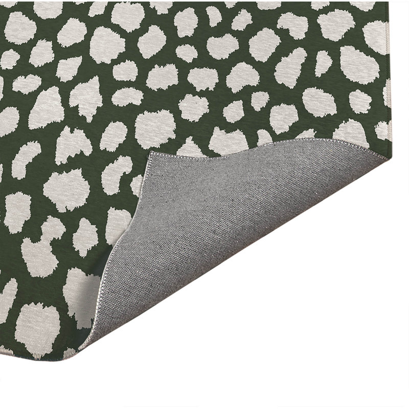 Animal Spot Non-Slip Outdoor Rug, Rectangle 5' x 7'
