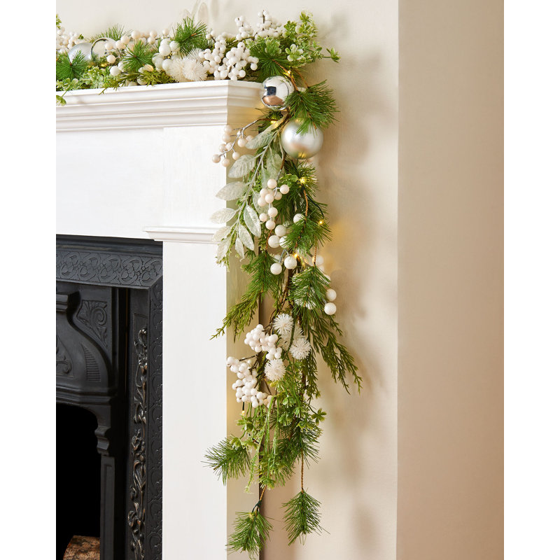 Pre-Lit Berry Mixed Tip Garland