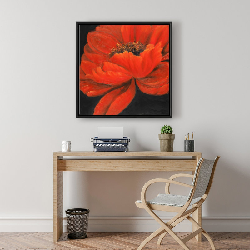 " Red Petal Flower "
