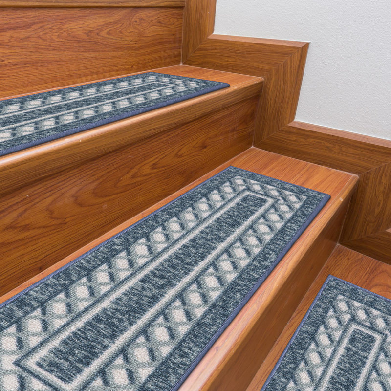 Navy and White Polyamide Non-Slip Rubberback Stair Treads Set