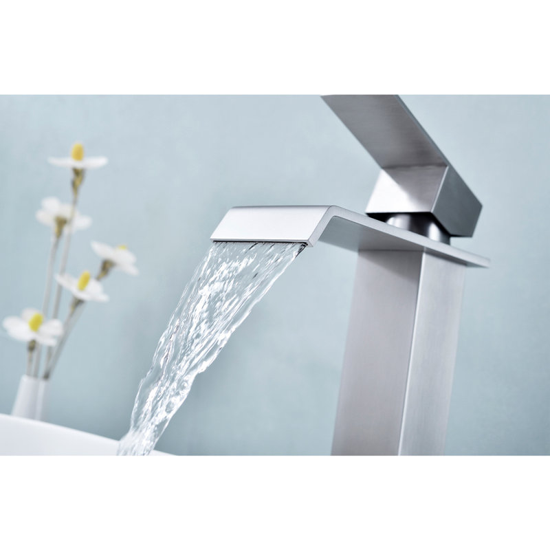 Robinet de lavabo pour salle de bain à poignée simple Waterfall Spout, Nickel brossé