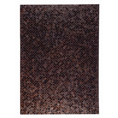 Lucida Cowhide Geometric Indoor Rug