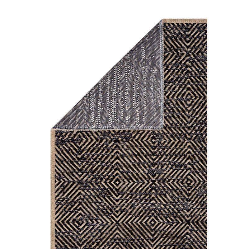 Naysa Area Rug, Rectangle 120 x 180cm