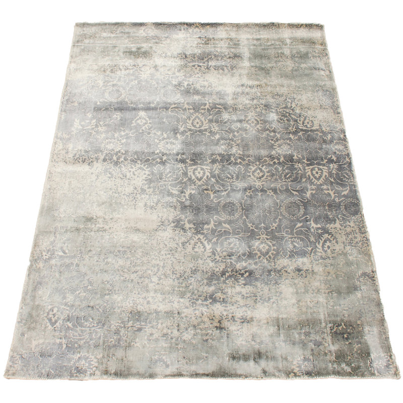 Tapis unique en viscose noué à la main des années 2010 de 5 pi 3 po x 7 pi 4 po crème / gris Suazo
