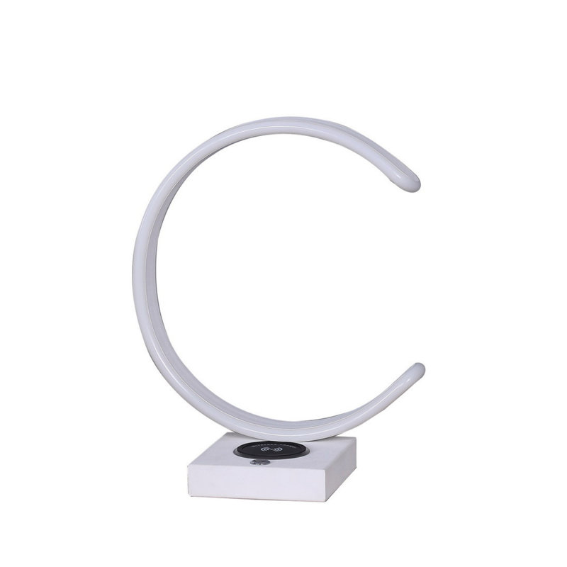 Trusten Metal Table Lamp