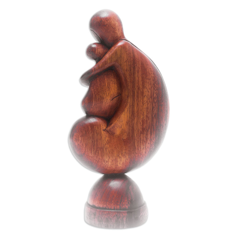 Figurines & Sculptures