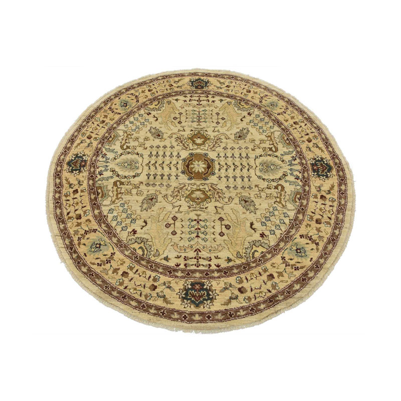 Tapis unique 5 pi 11 po x 6 pi Estevon