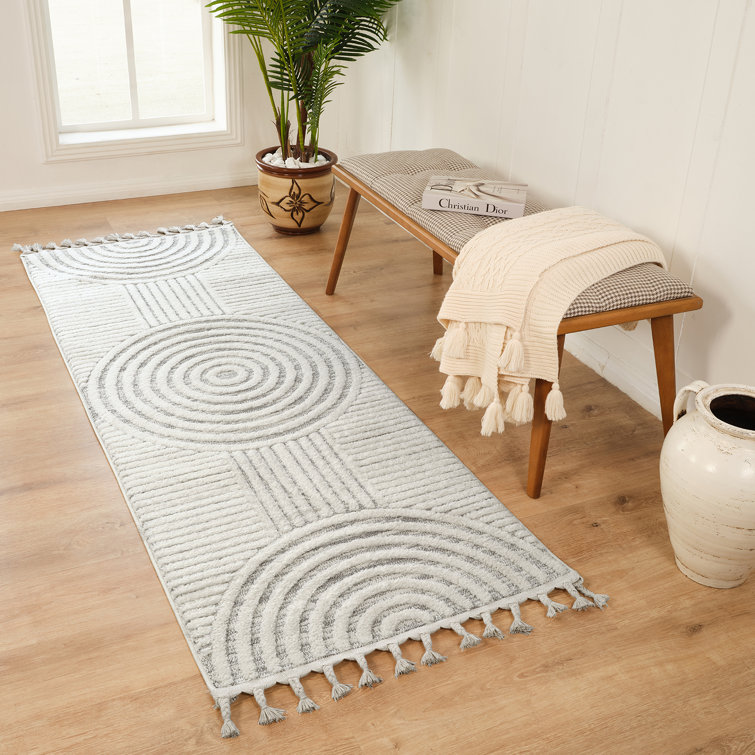 Bayliss Oriental Machine Woven / Power Loomed Area Rug
