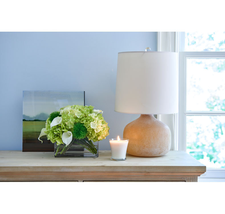 BLOOMS Hydrangea and Calla Lily Bouquet in Glass Rectangle