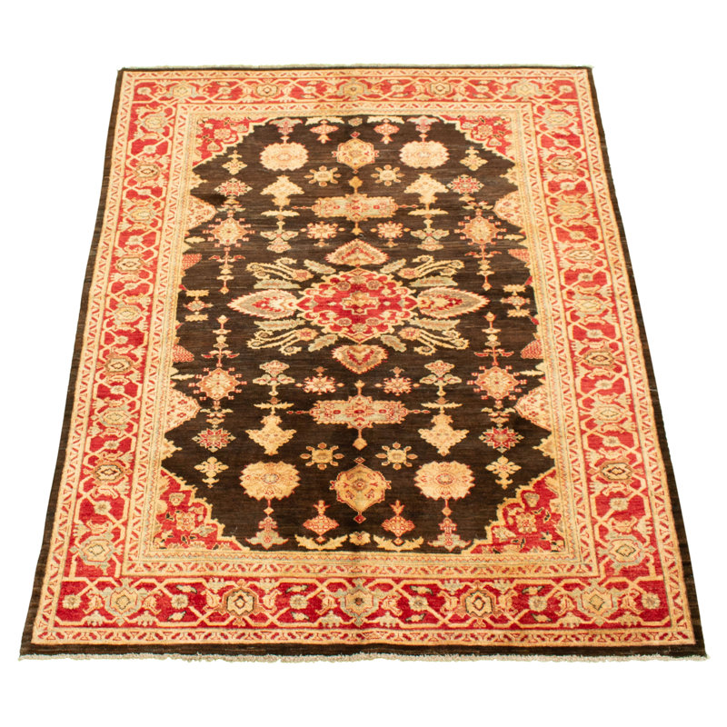 Tapis de la zone en laine brun/rouge/ivoire 6 pi 1 po x 9 pi 1 po à la main noué la 1980 chobi Carramar