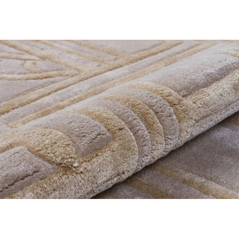 Tapis spécial touffeté beige à motif crème rayé en viscose tissé à la machine_48, Tapis de couloir 2 pi 7 po x 6 pi 7 po