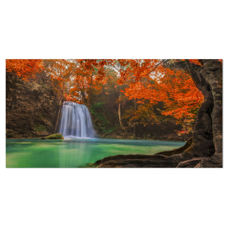 Erawan Waterfall - Reproduction de photo sur toile tendue, H 20 po x l 40 po