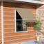 Auvent de patio rétractable polyvalent pour les espaces extérieurs, améliorant le confort et la protection.