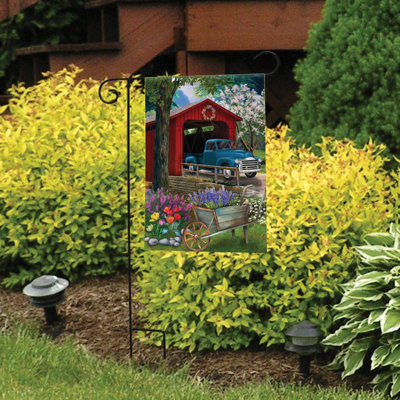 Pont en fleur, drapeau de jardin printanier