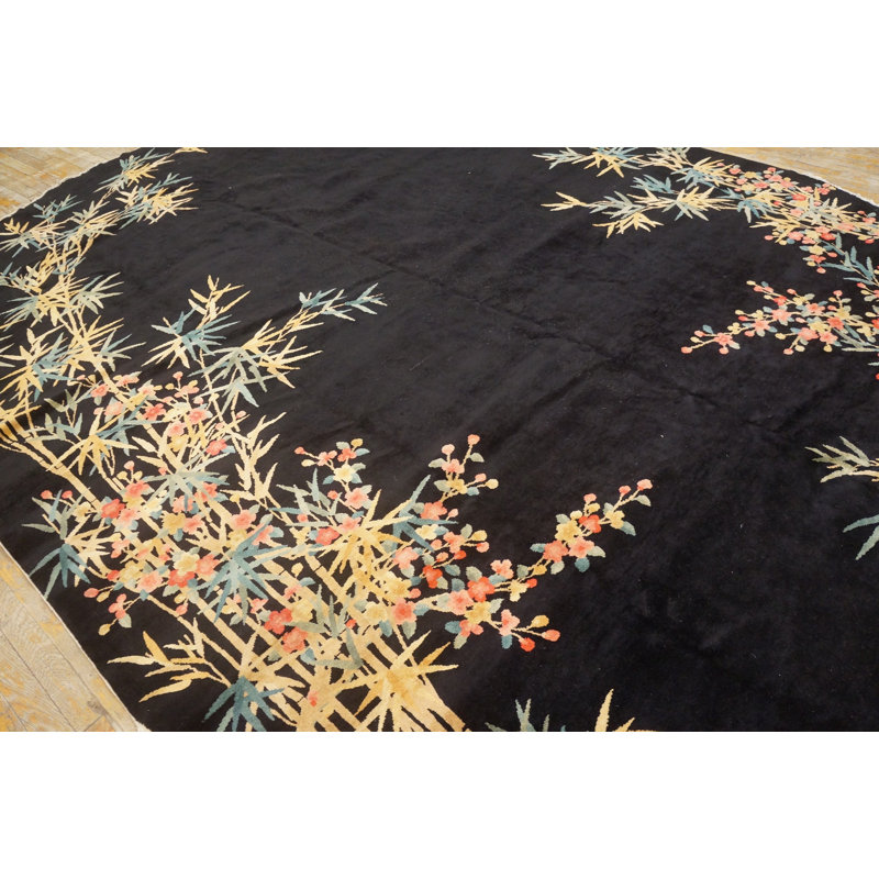 Tapis chinois noir antique Artistic Art Deco