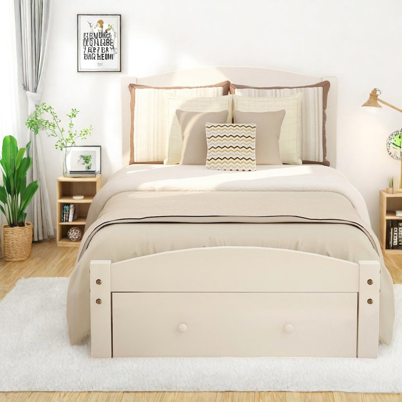 Lits simples peu encombrants avec rangement, structure en bois massif, style maison moderne