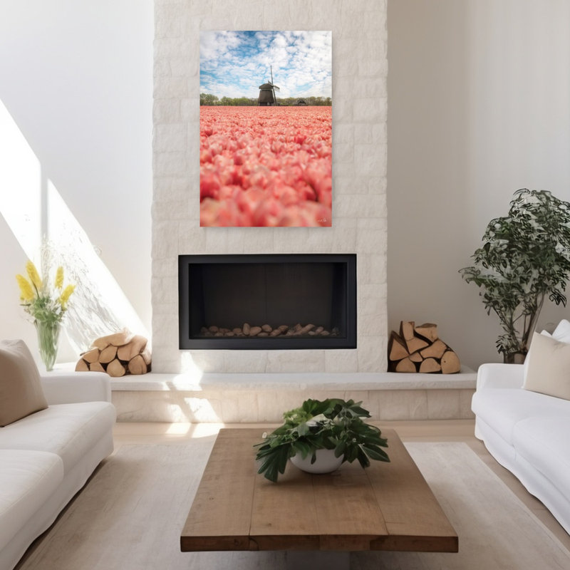 «Windmill Whispers», art contemporain abstrait de tulipe, H 48 po x l 32 po