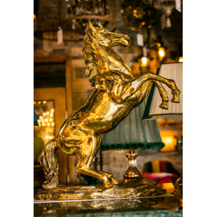 Statue de cheval