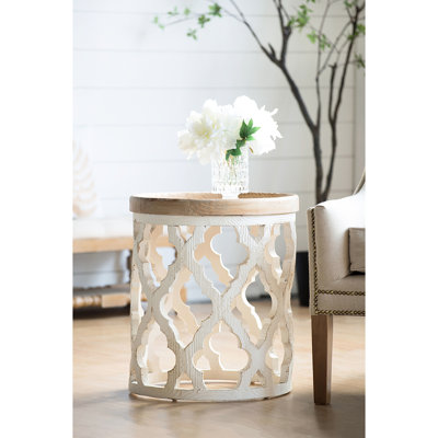 Table d'appoint 23 "blanc vieilli, élégant, en bois de sapin, 19,7 x 19,7 x 23 po, 9,9 lb, table d'appoint traditionnelle américaine, 19,7 x 19,7 x 23, style rustique