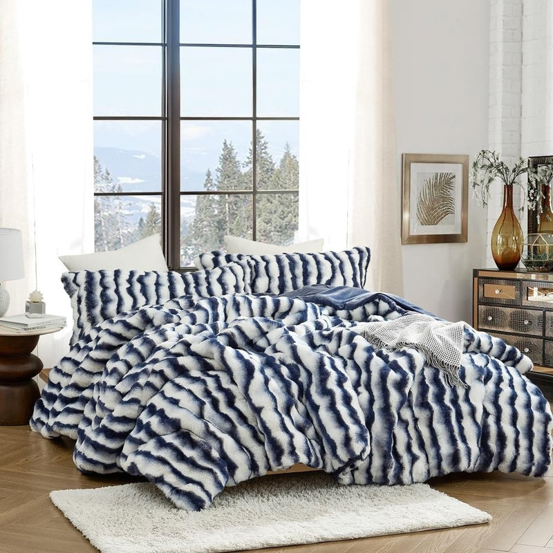 Freezin Waters - Coma Inducer Oversized Comforter Set - Navy Ocean, Alaskan King Comforter + 4 King Shams