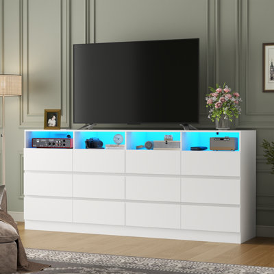 Commode 12 tiroirs divisée pour chambre à coucher, meuble télé de 63 po de large avec station de charge et lumières DEL, grande commode avec 4 casiers ouverts, blanc