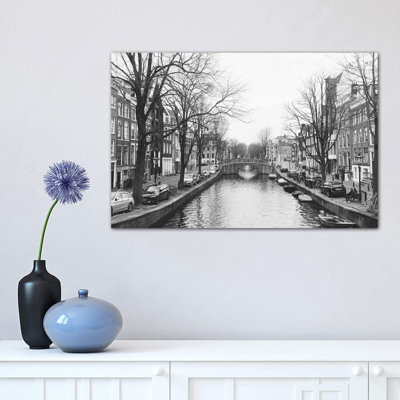 " Amsterdam Canal "