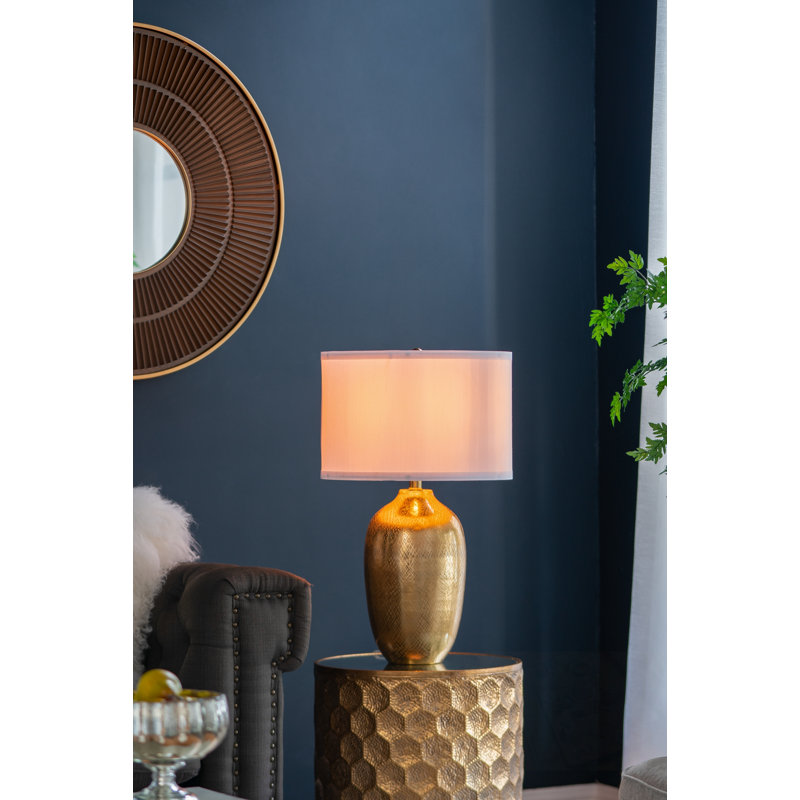 Casella avec base robuste, H 25,7 po x l 15 po x P 15 po