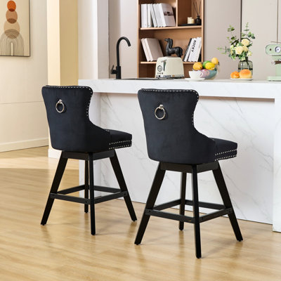 Velours avec siège pivotant à 360 degrés et décoration à boutons, pieds en bois, garniture cloutée, rembourrage en mousse souple et à ressorts en acier, dossier incurvé, noir, de 2 pour manger, capitonnage rotatif à 360 °, rembourrage, dossier