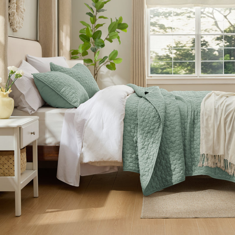 Bedsure Quilts - Lightweight Bedspreads with Lucky Star Quilting, Soft Quilt Bedding Set, Iceberg Green