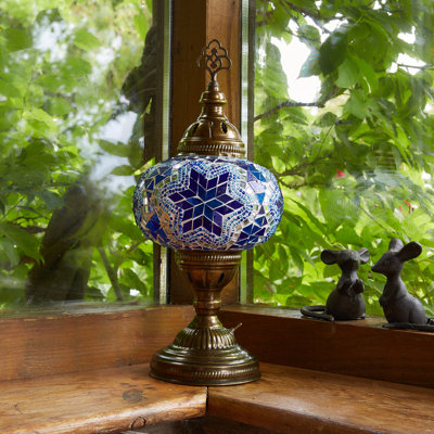 Karlie Metal Lighting Lamp