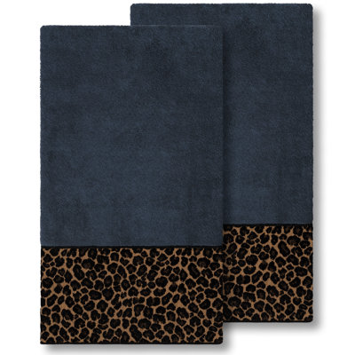 Spots Midweight Bath Towel