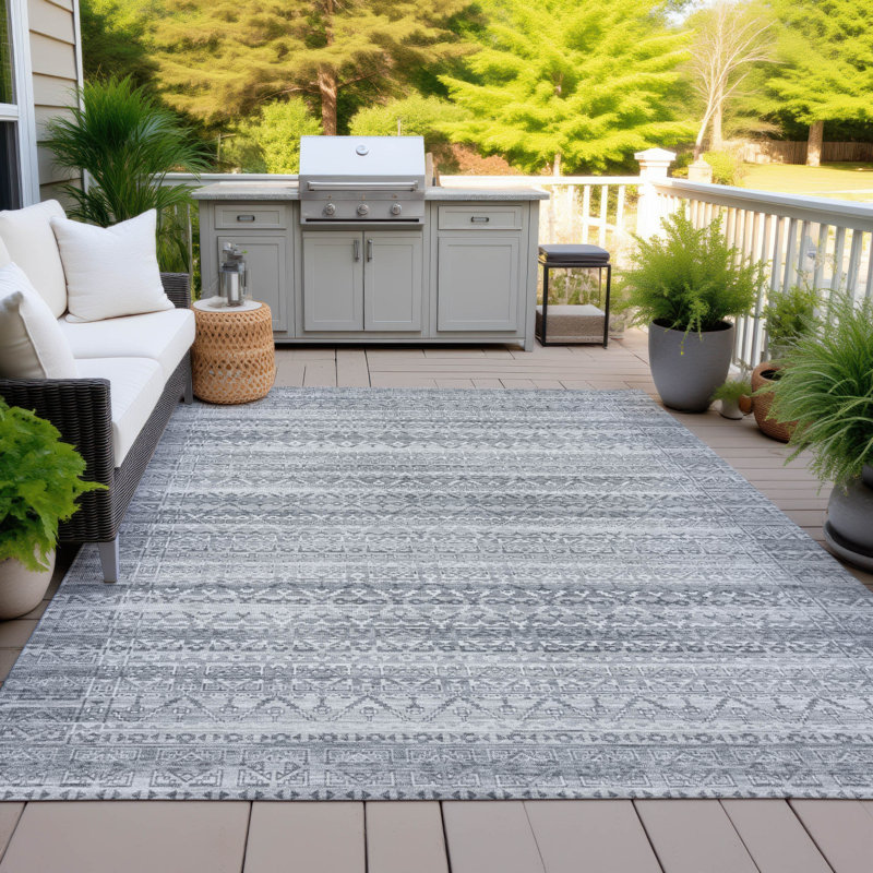 Tapis intérieur / extérieur gris lavable à la machine Xhevrie, Rectangle 10 pi x 14 pi