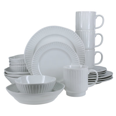 20-Piece Dinnerware Set With Mugs