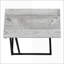 Table basse en forme de C peu encombrante pour le salon / la chambre à coucher - Plateau en stratifié gris et structure en métal noir-538228827