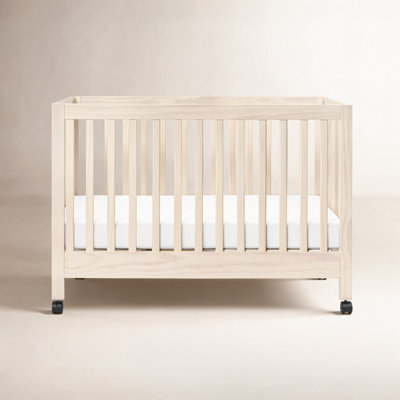 Maki 2-in-1 Convertible Portable Crib