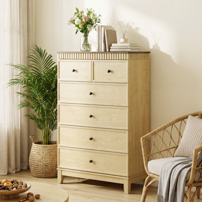 Commode haute 6 tiroirs pour chambre à coucher avec détails à clé de piano et rangement bien dimensionné