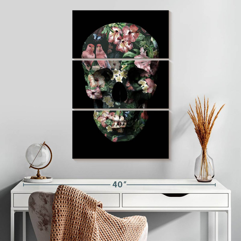 Kerner Tropic Skull, 32" H x 20" W