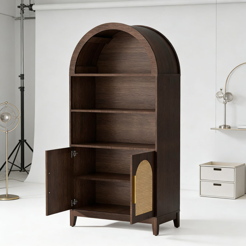 Bibliothèque Mid-Century moderne avec un design arqué et des portes en rotin, une étagère de rangement réglable à 5 niveaux pour le salon, le bureau personnel et la salle à manger