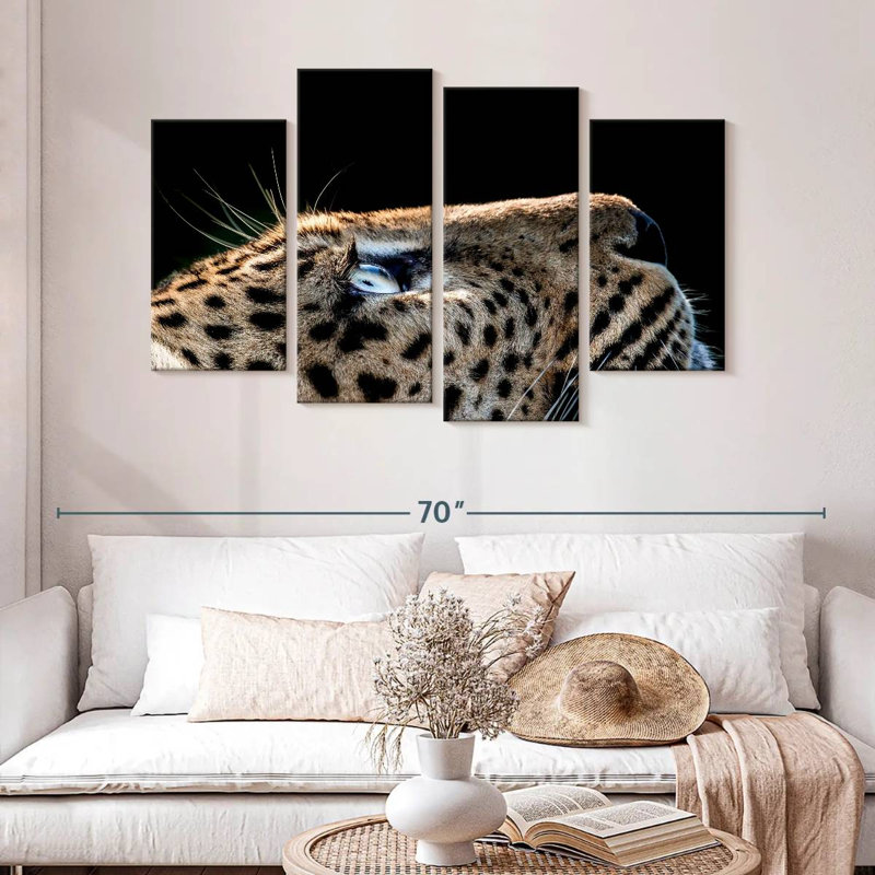 Brampt Leopard Looking Up, 32" H x 52" W
