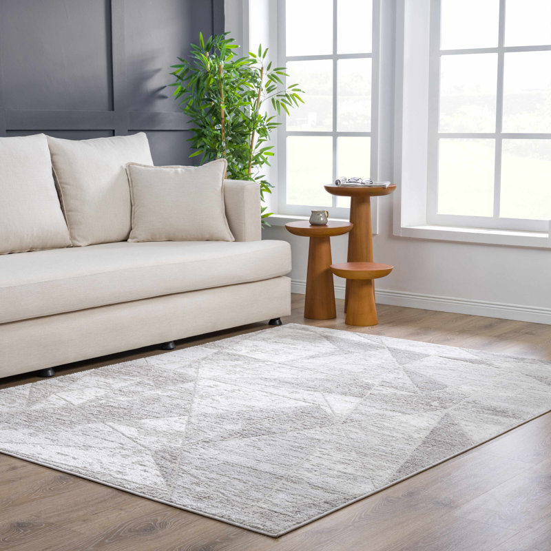 Tapis rectangulaire gris en polypropylène tissé à la machine Katriena, Rectangle 6 pi 7 po x 9 pi 2 po